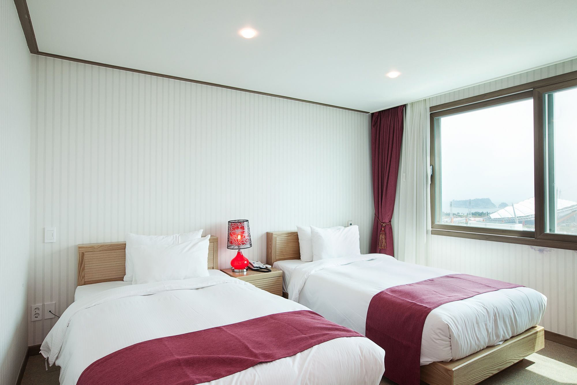 Hotel California Seogwipo Exterior photo